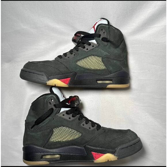 Size 7 - Wmns Air Jordan 5 Retro GORE-TEX Off-Noir Women's Shoes Ships Now - Picture 3 of 10